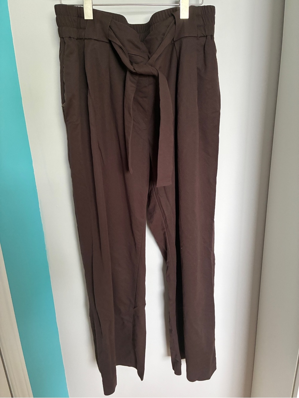 Women Brown Tie-Waist Pants